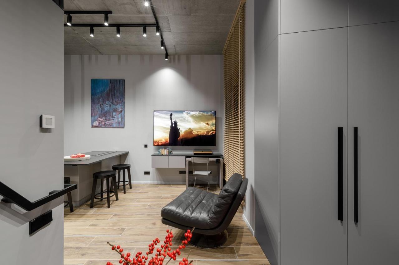 Ivis House Modern Apt In Vilnius Old Town W Balcony Luaran gambar